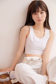 倾世皇妃角色莫愁